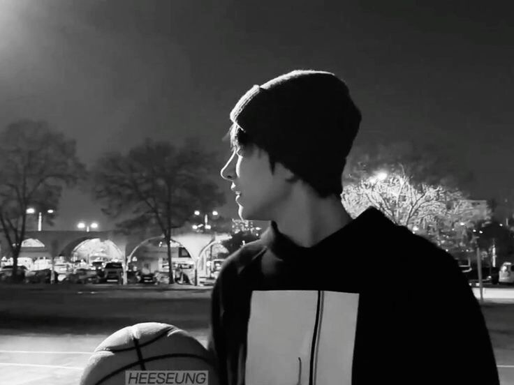 mwarinaur's tweet image. a #lhs au

Life piles on Asher Valen—family, school, expectations—but on the basketball court, he finds clarity. Sometimes, it’s the smallest points that make everything count, and maybe, someone else can help him carry the weight he’s been hiding.
