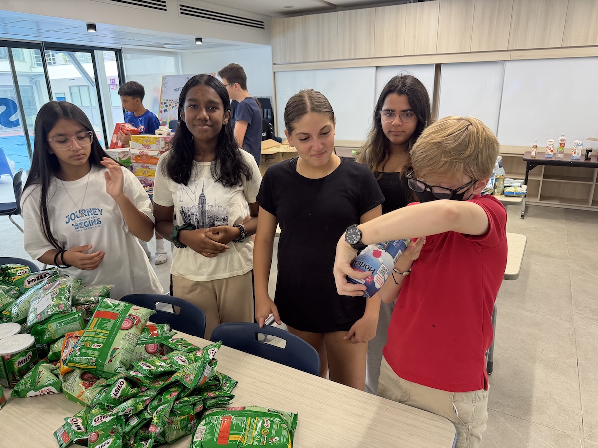 American International School of Lagos tweet media