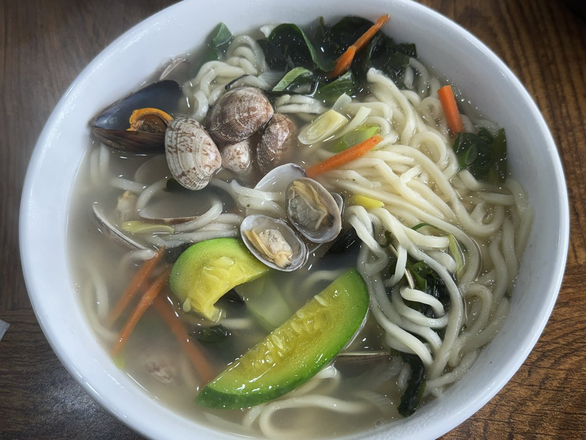 레리리 tweet media