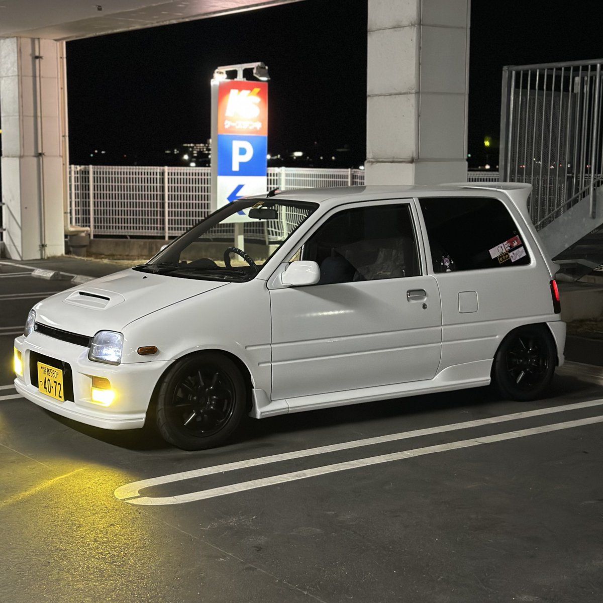 頭のネジが外れてるねじさん tweet media