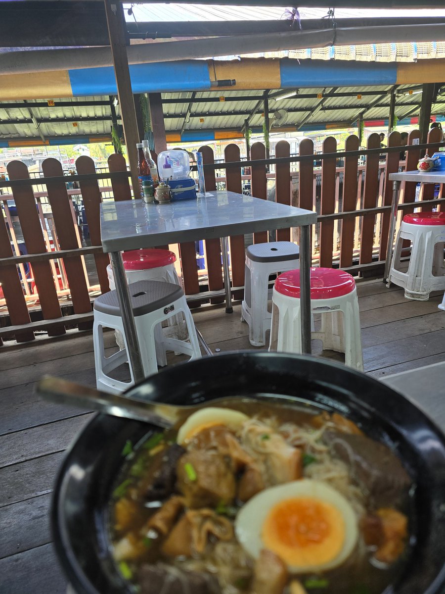 อ้วนๆ ชอบกินชาไทย tweet media