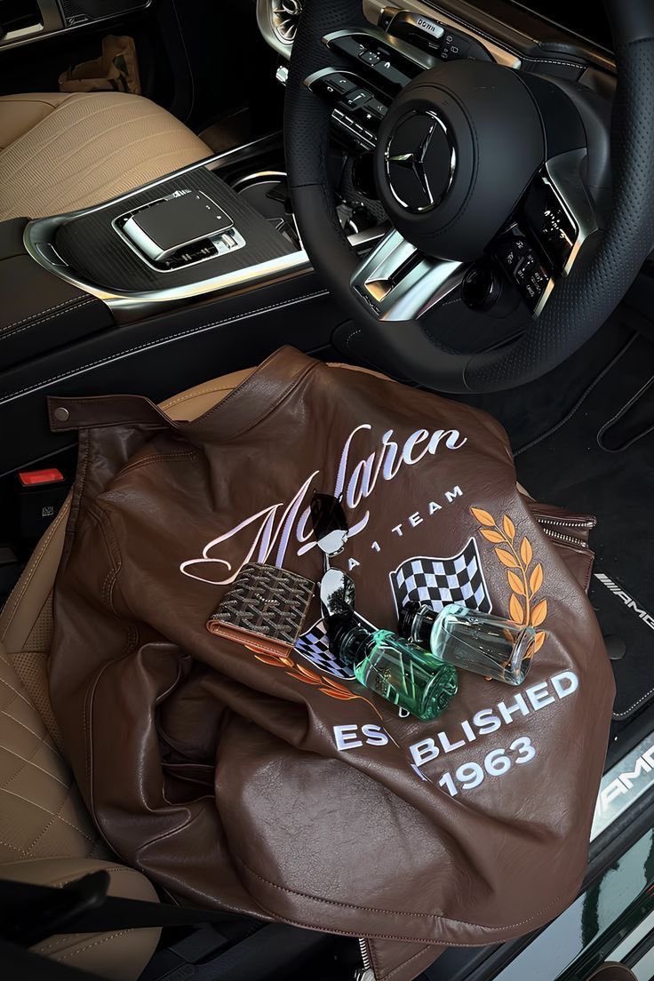 𝙅𝙪𝙡𝙞𝙖𝙣 𝓐𝗿𝗹𝗼 𝘾𝙧𝙖𝙬𝙛𝙤𝙧𝙙 tweet media