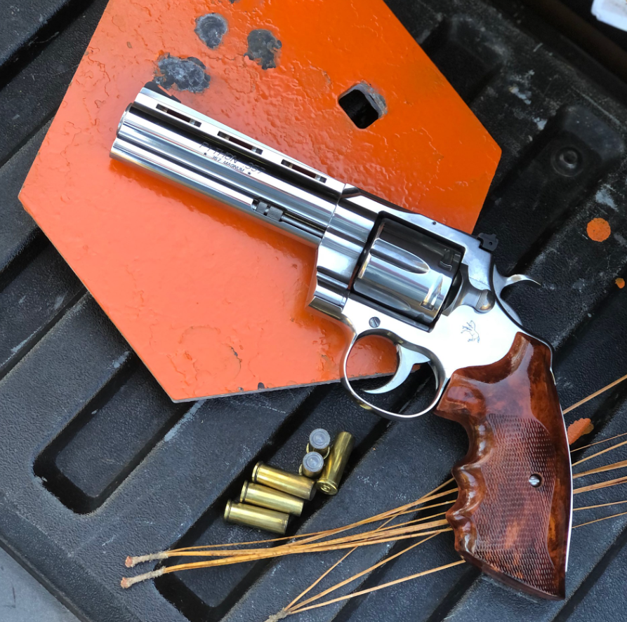 OZARK ARMAMENT tweet media