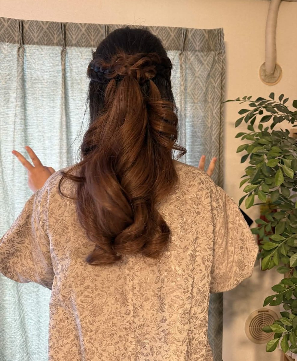 芝村ひばり tweet media