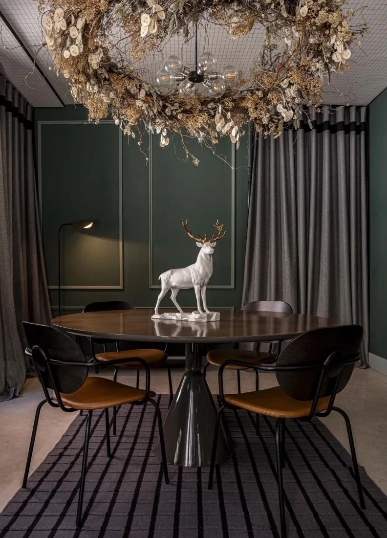 lladrofromspain's tweet image. #Lladro 01009771 #Deer White-copper
lladrofromspain.com/01dewh.html

Weight 8.27 lb
Finished Matte and metallic luster
Height (in): 20.472
Width (in): 16.142
Length (in): 8.661

#beautiful #animal #forest #handmade #sculpture #figurine #porcelain #handcrafted #art #decoration #gift