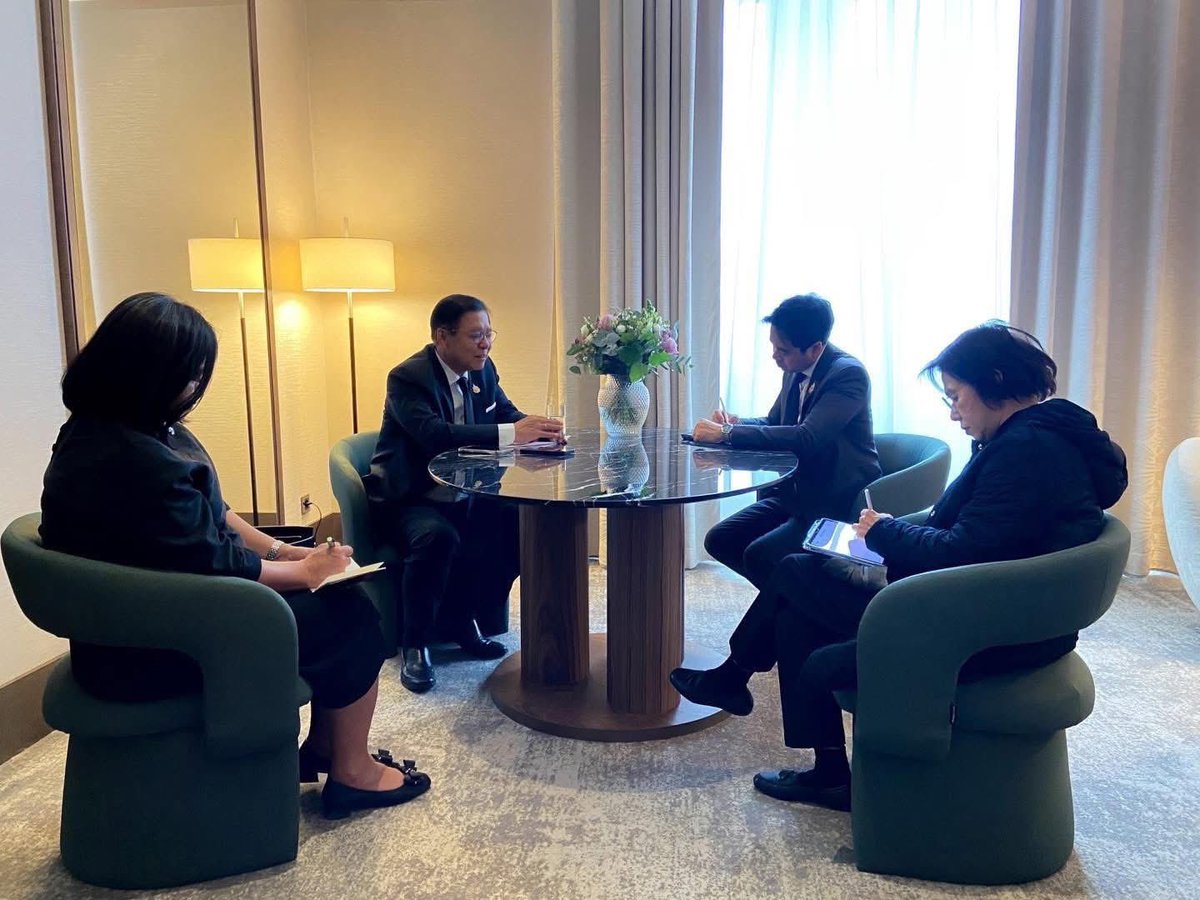 “สีหศักดิ์” หารือทางโทรศัพท์ รมว.กต. คูเวต และ รองนายกฯ จอร์แดน ขอบคุณ ดูแลคนไทย-อำนวยความสะดวกเดินทางกลับประเทศ
จากสถานการณ์ตะวันออกกลาง ย้ำ ใช้การทูตนำสันติภาพกลับมาโดยเร็ว
#สีหศักดิ์ #คูเวต #จอร์แดน #มยุรีนารี
#ตะวันออกกลาง