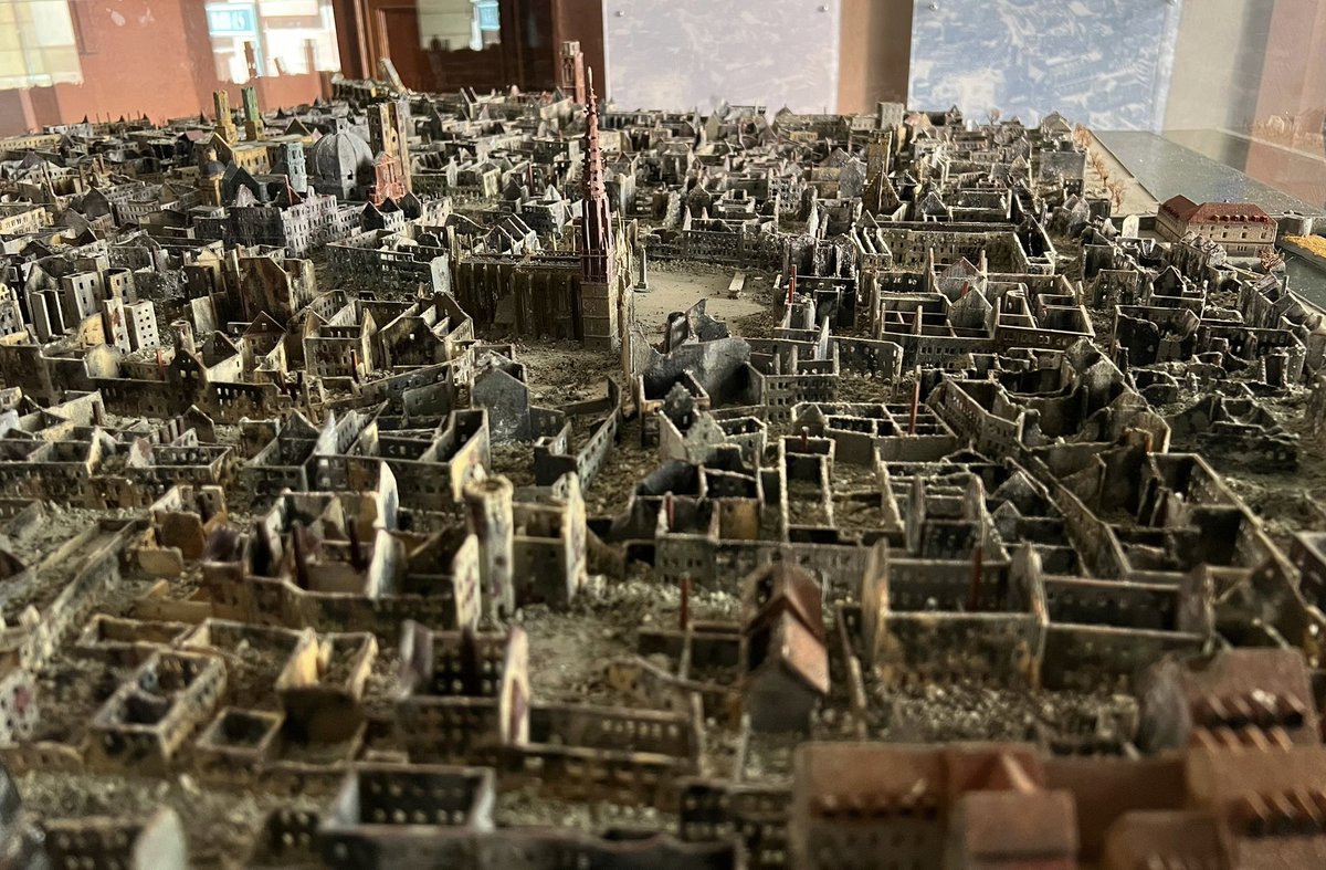 Gesichter des Krieges tweet media