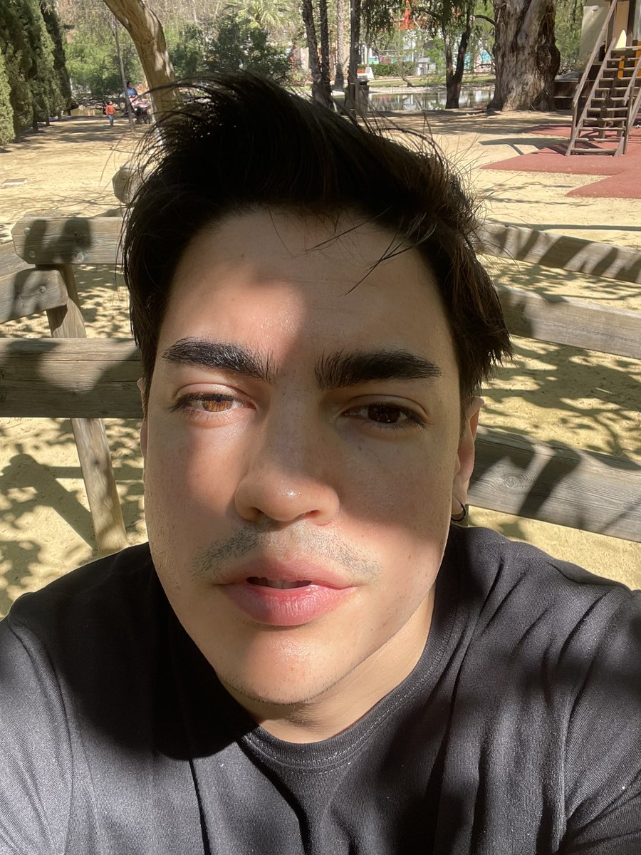 Alejo 🌙 tweet media