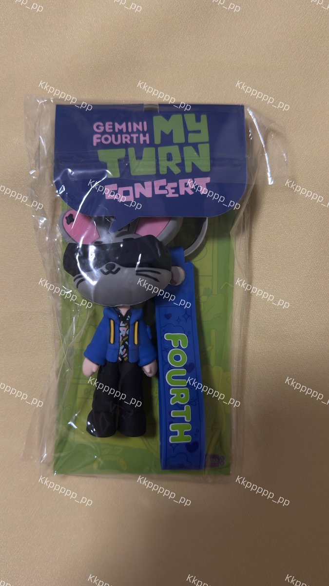 แอคปล่อยของ 📦 tweet media