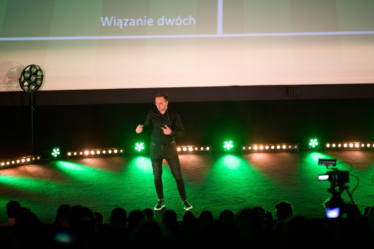 ⚽ Deductor tweet media