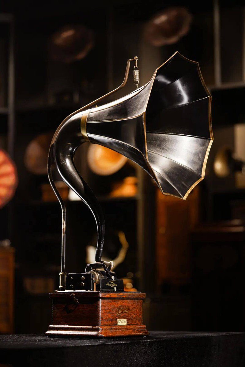 Sorica Mihai tweet media