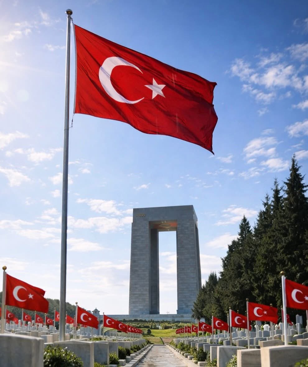 18 Mart 1915, Çanakkale’de yazılan büyük bir destanın tarihidir. Vatan için gözünü kırpmadan can veren kahramanlarımızı, başta Gazi Mustafa Kemal Atatürk olmak üzere tüm şehitlerimizi ve gazilerimizi saygı, rahmet ve minnetle anıyorum.
