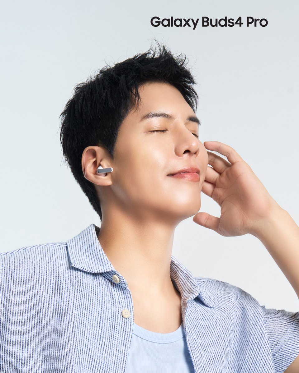 Samsung Thailand tweet media