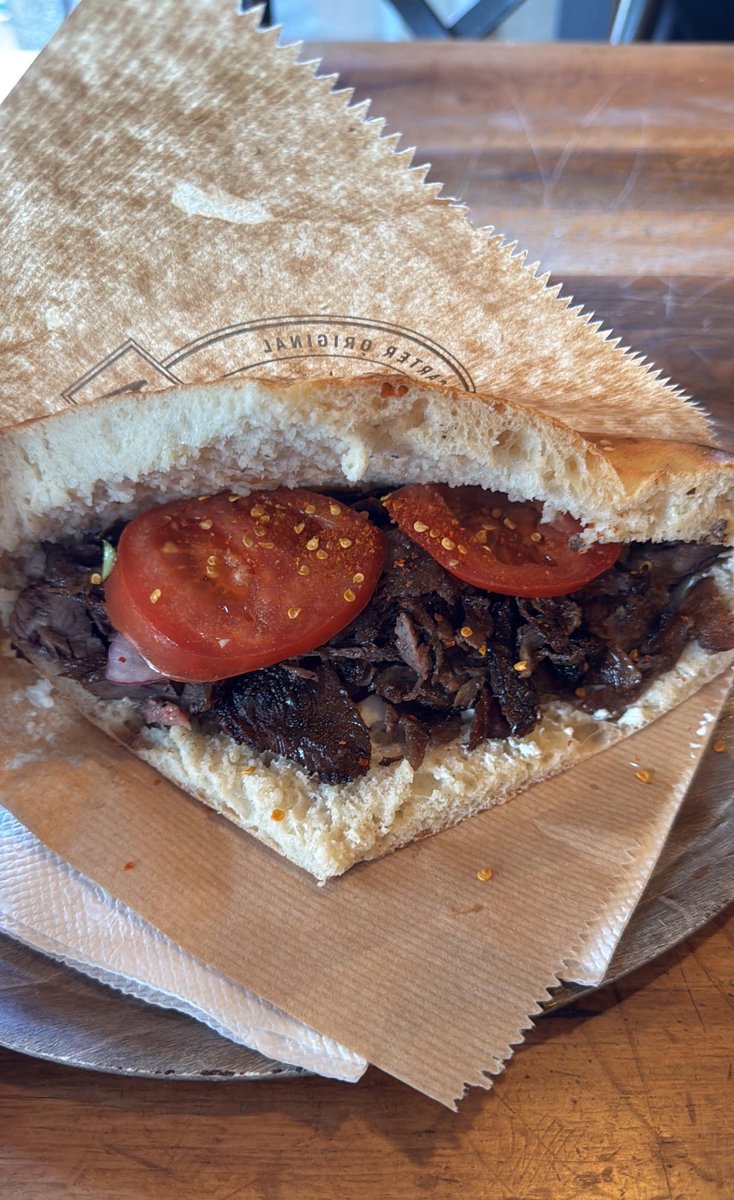 atchinator tweet media