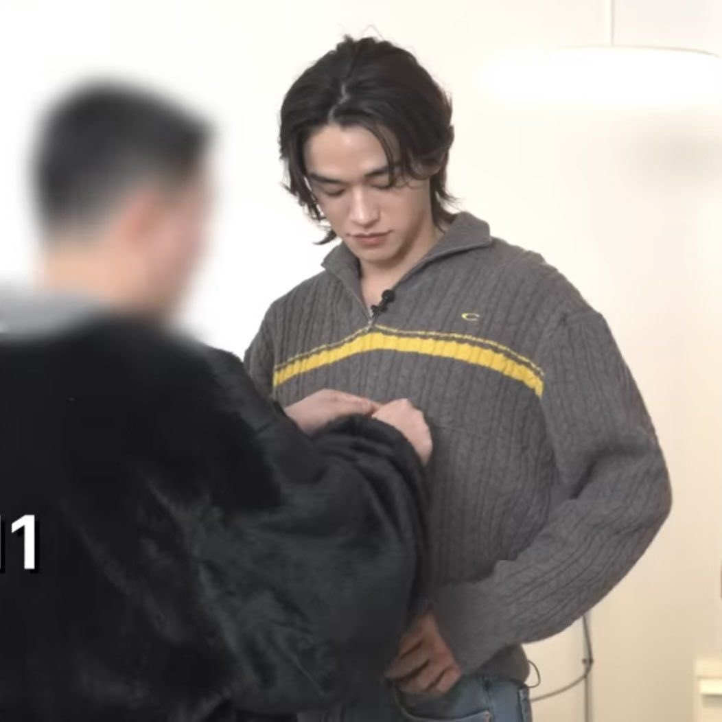 wyukheipics's tweet image. #LUCAS being absolutely stunning