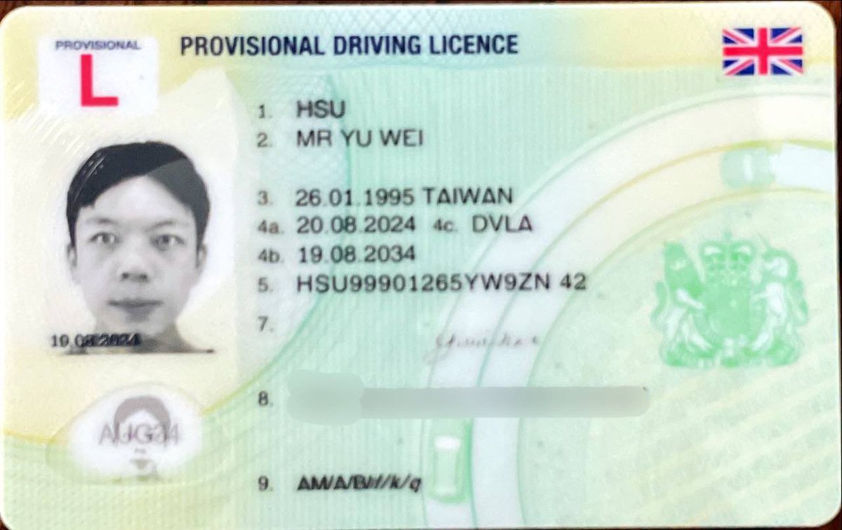 VOJTĚCH ŠENKÝŘ (15K) tweet media