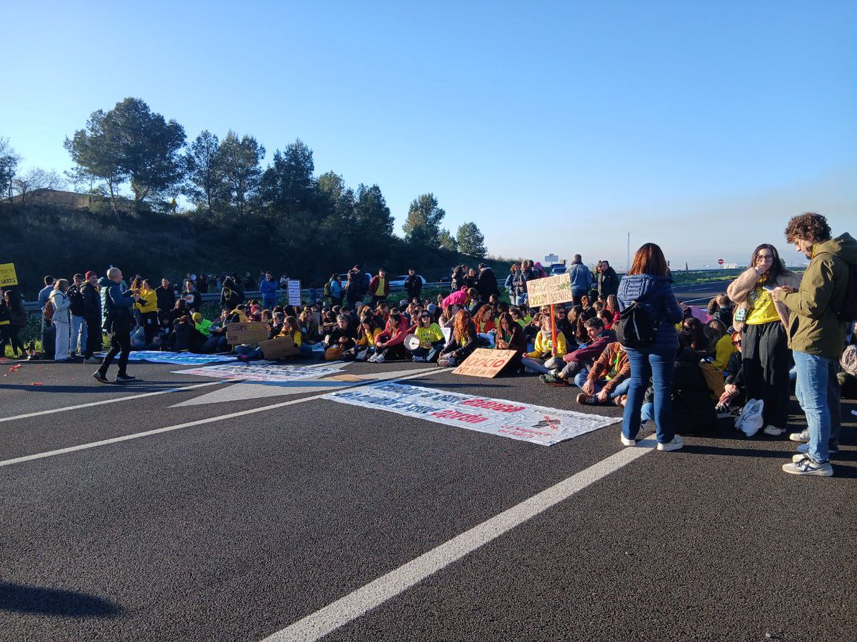 Intersindical Educació tweet media