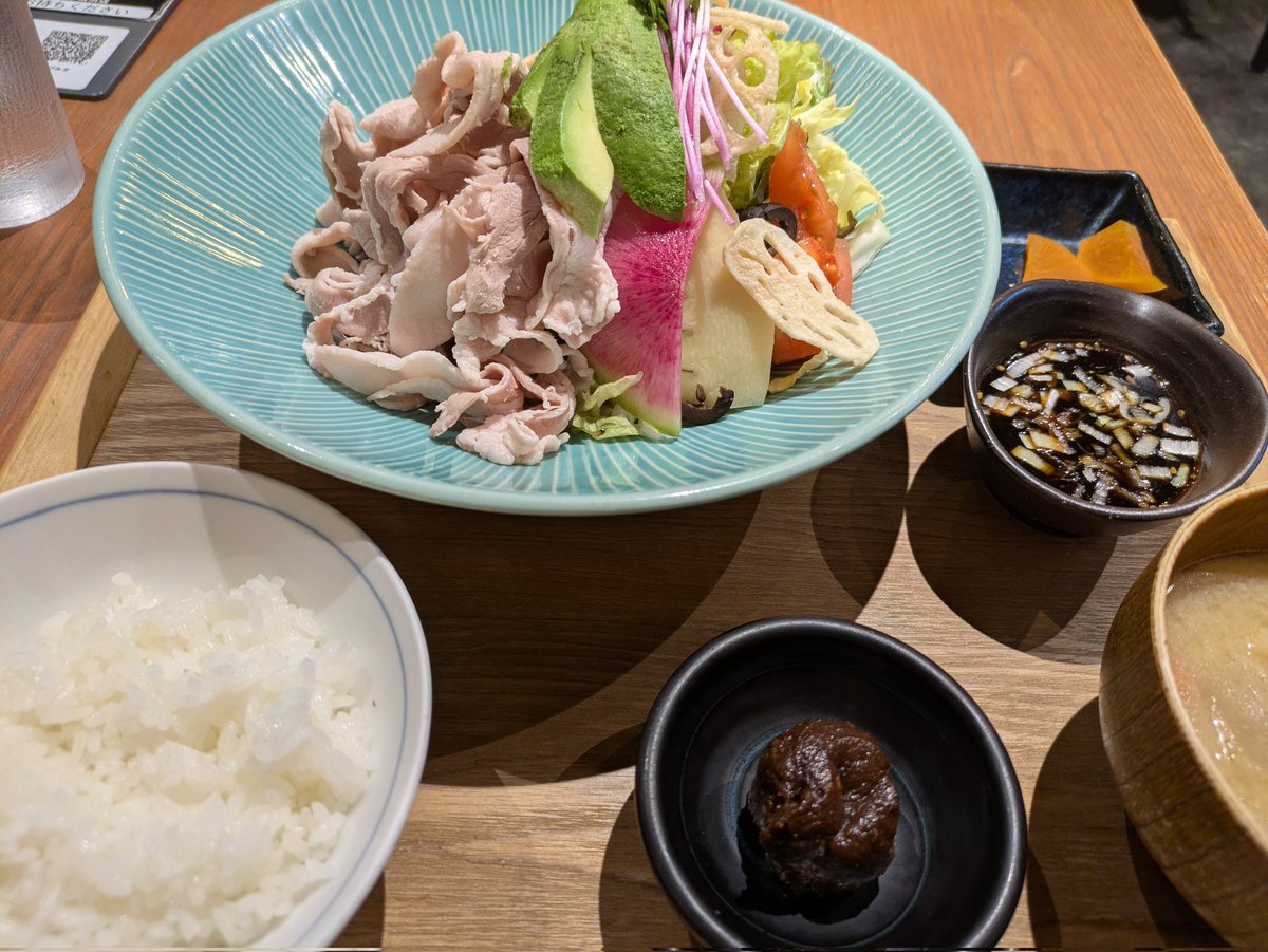 小走りなSaya tweet media