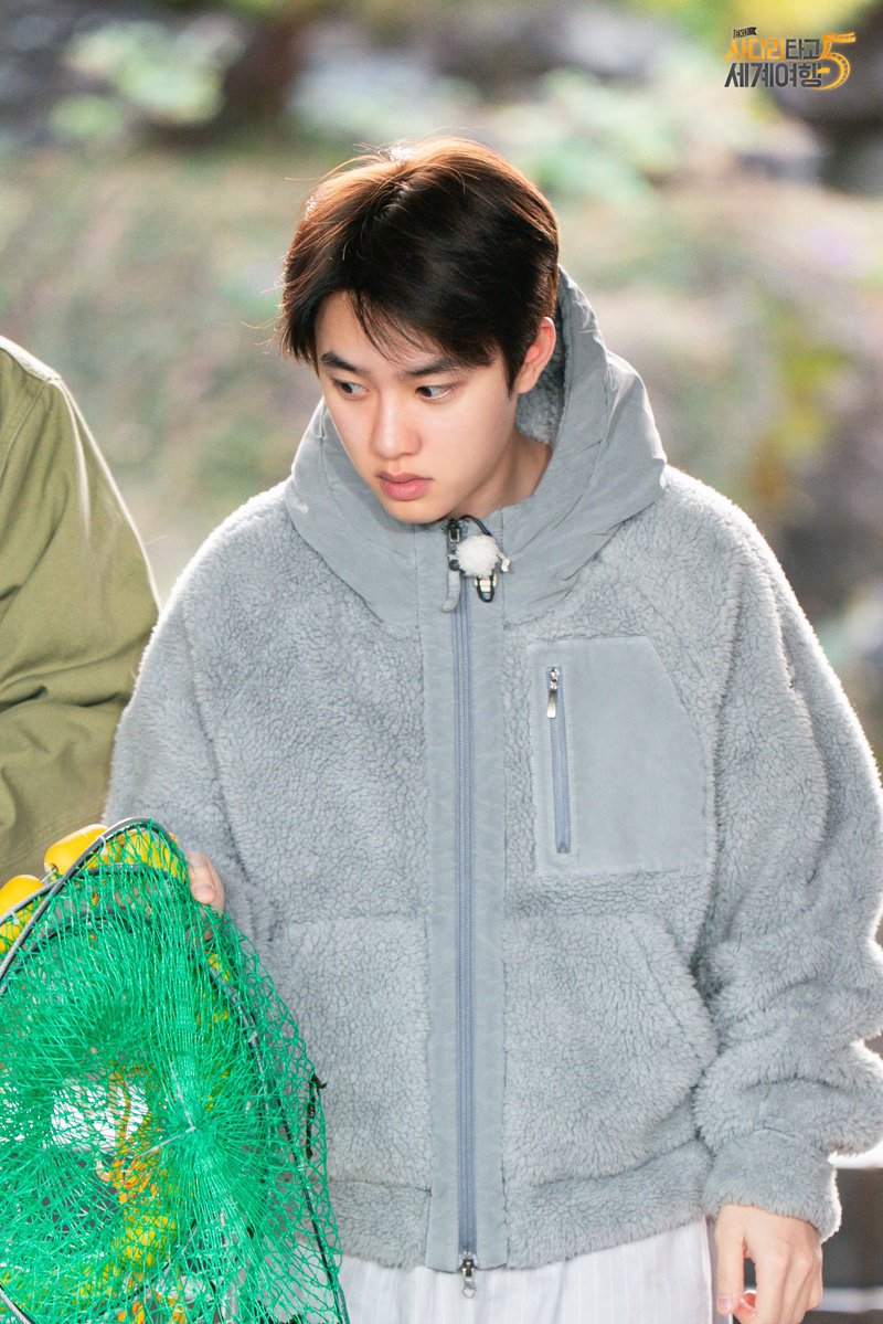 doh kyungsoo source tweet media