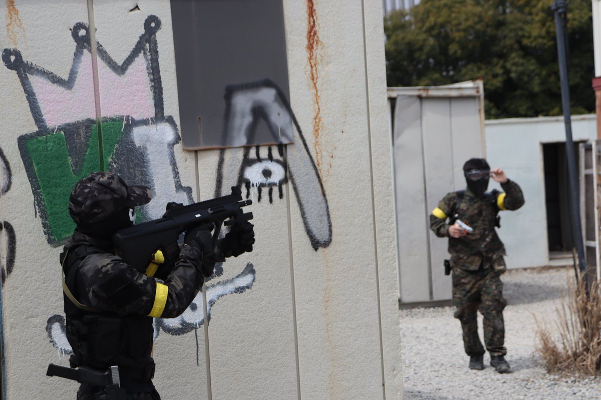 ゲーマーエケ〜とハンドパン奏者 tweet media