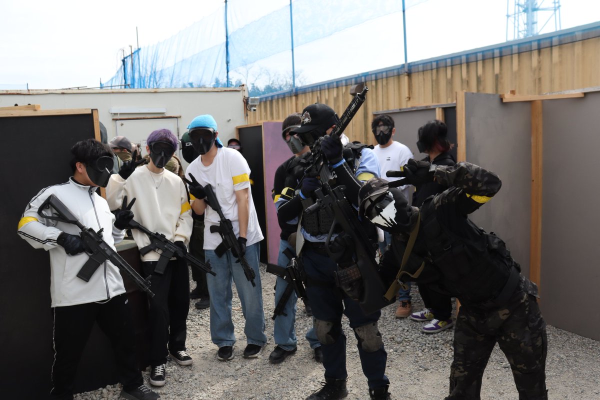 ゲーマーエケ〜とハンドパン奏者 tweet media