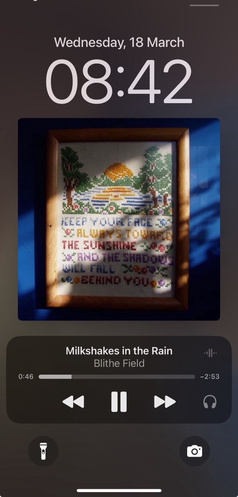 andrea ⋆ tweet media