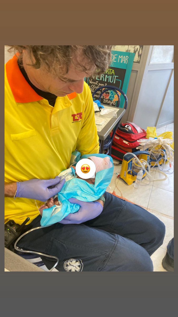 Policia Local Vilanova i la Geltrú ◼ ◼ ◼ ◼ tweet media