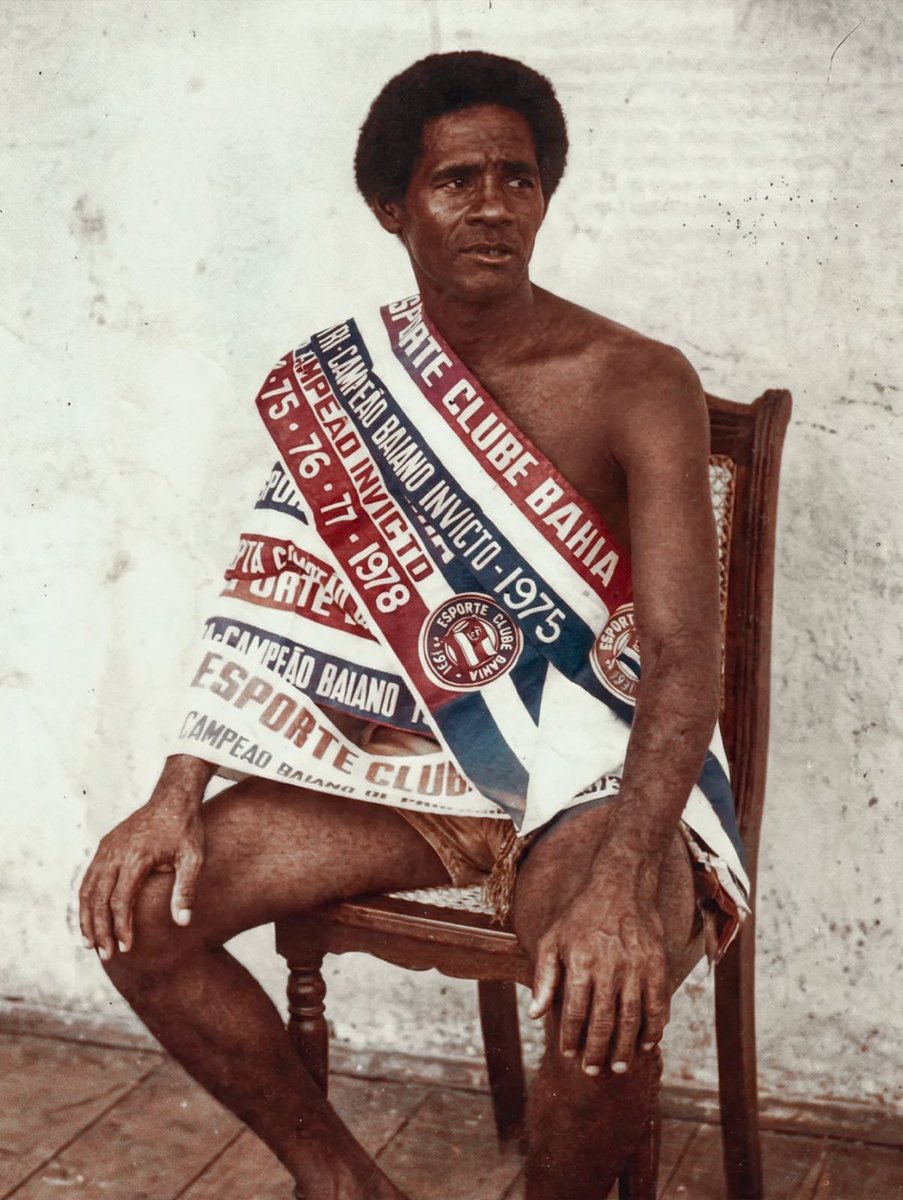 Ranking_CBF's tweet photo. No dia desta foto, com as 7 faixas do Hepta (73-79), Baiaco era o terceiro maior Campeão Baiano da História.   

Ranking de Títulos Baianos até 1979  

TOP3 
1º - Bahia - 30 Títulos  
2º - Ypiranga - 10 Títulos  
3º - Baiaco - 9 Títulos https://t.co/b5XCXm9SmF
