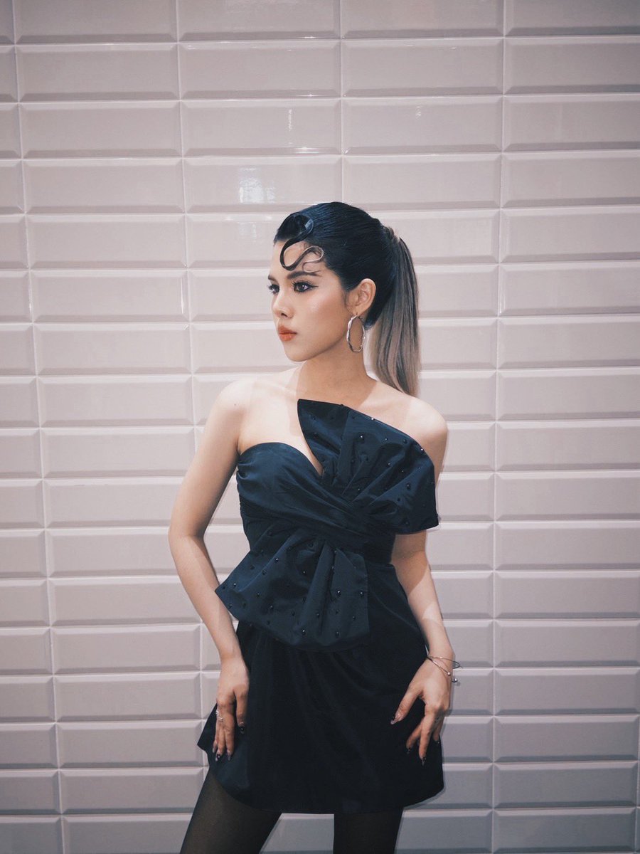 £riend (MOFO🍒) tweet media