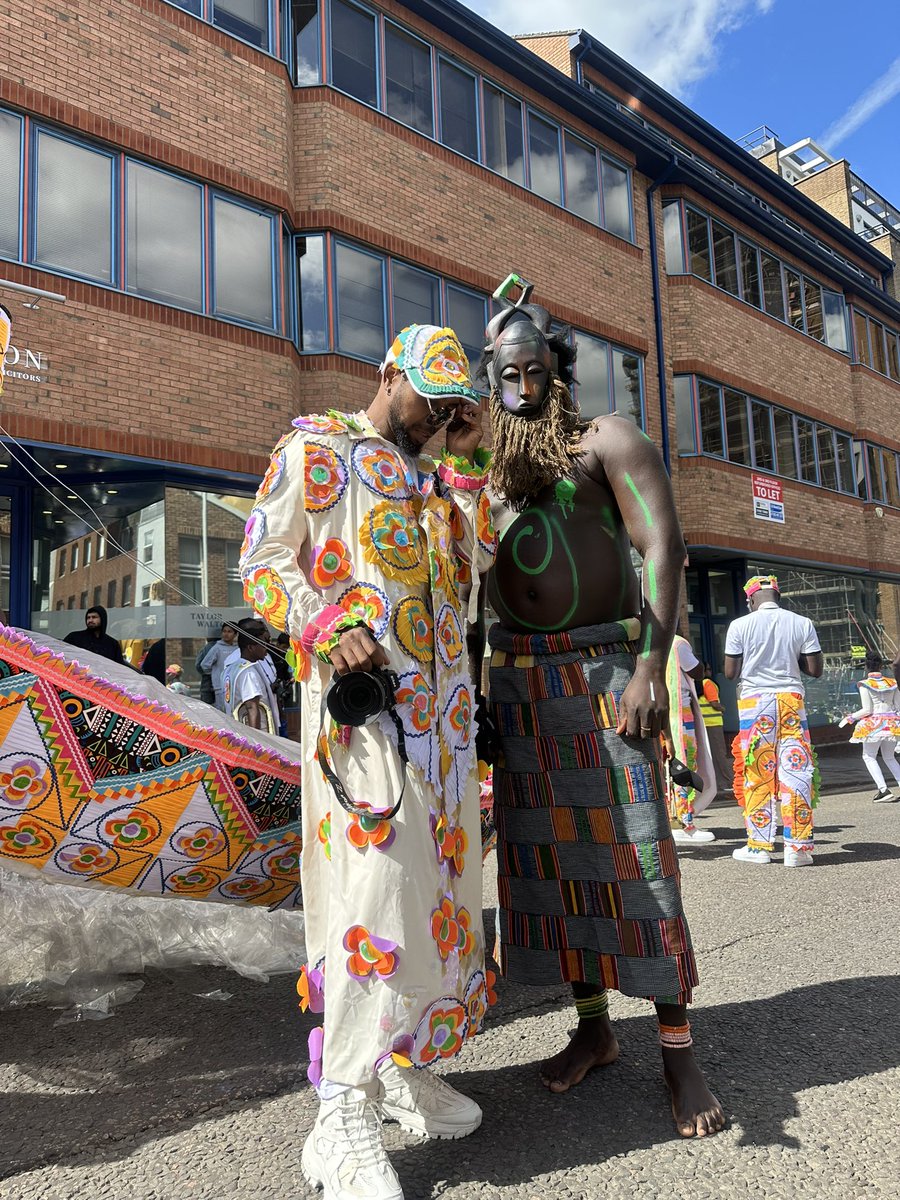 GlennSamm Kvng || Walking Artiste 🇹🇿🇬🇭 tweet media