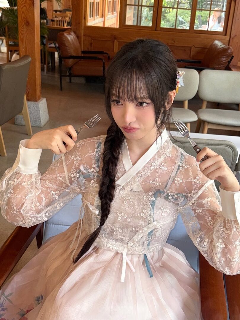 selfolssi ♤ tweet media