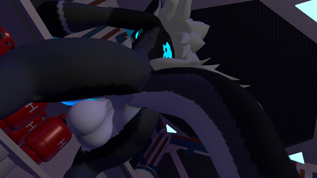 Skulltron AD 🔞 tweet media