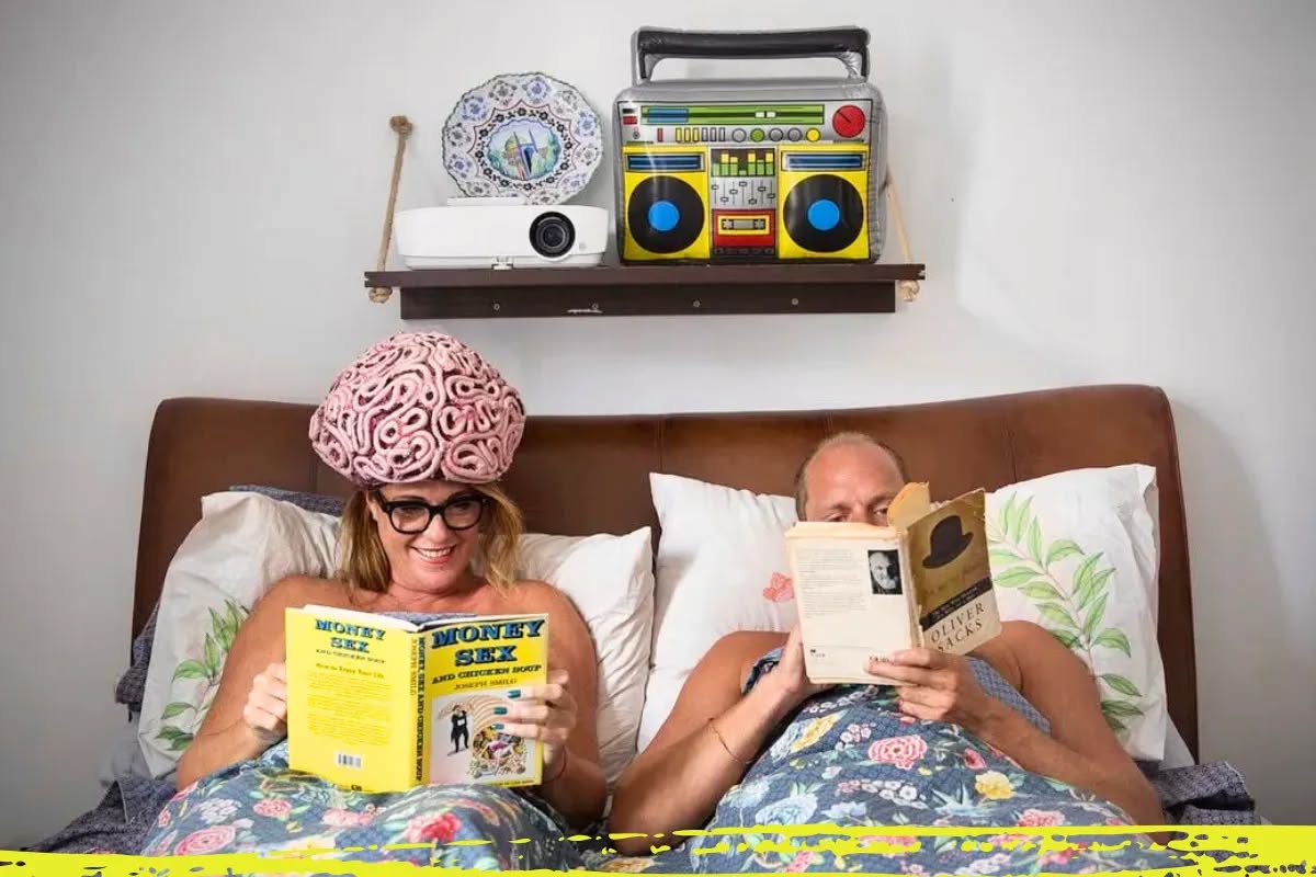 Lisa Goldapple ⚡ tweet media