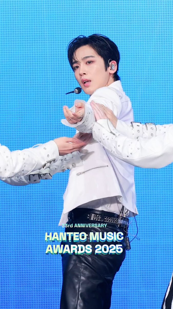 한터 #김요한 오늘부터 고유명사할게요 

한터매거진에서 ‘HMA 2025’ 직캠 풉니다⬇️

🔗instagram.com/reel/DWBL7_okg…

<a href="/WEi__Official/">위아이(WEi)_OFFICIAL</a>
#WEi #위아이
#HMA2025 #한터뮤직어워즈2025