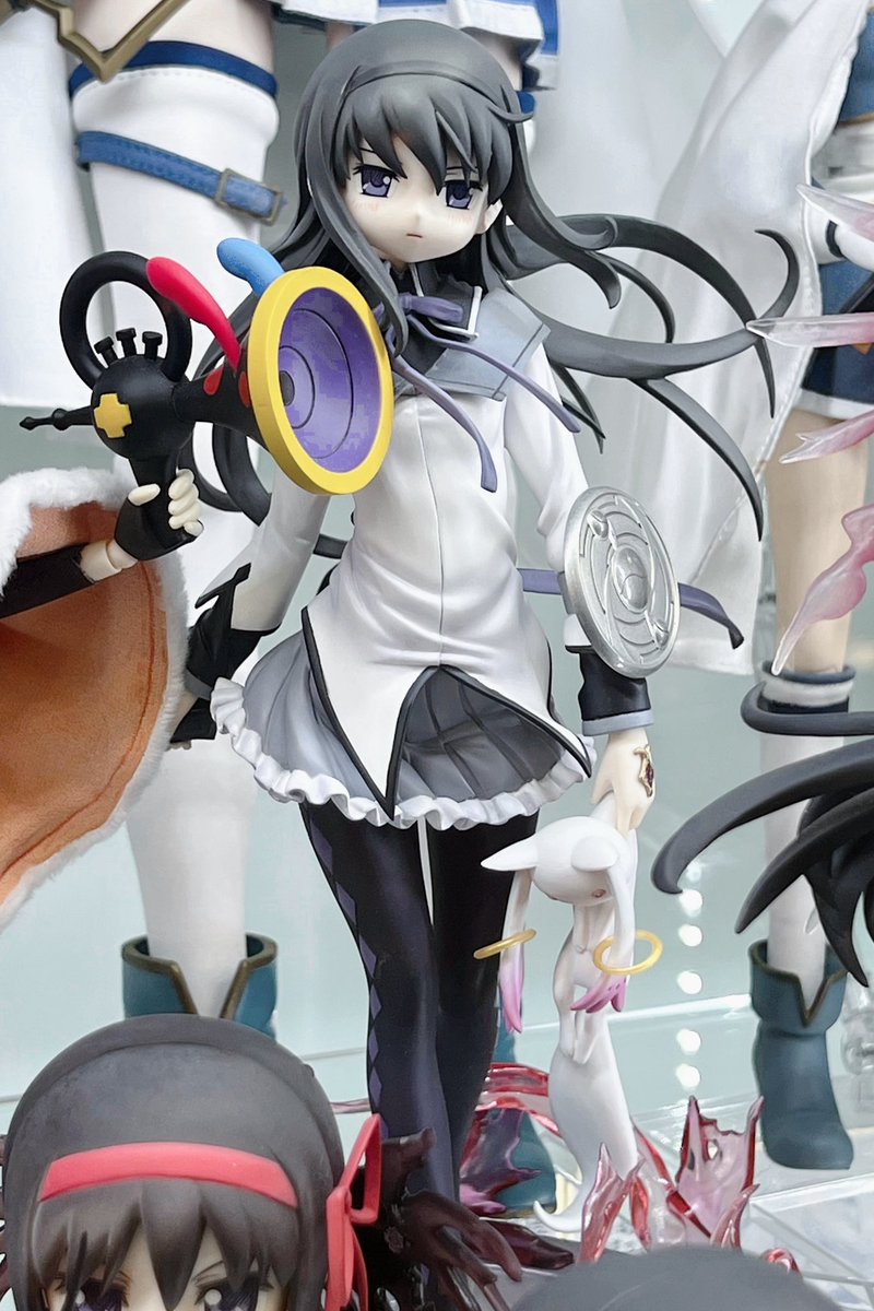 𝗺𝗶-𝗼 tweet media