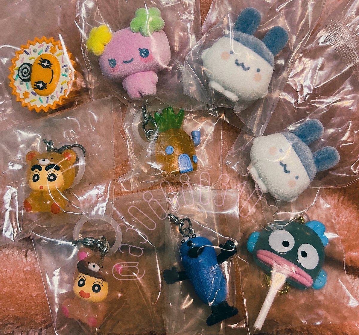 ななこ tweet media