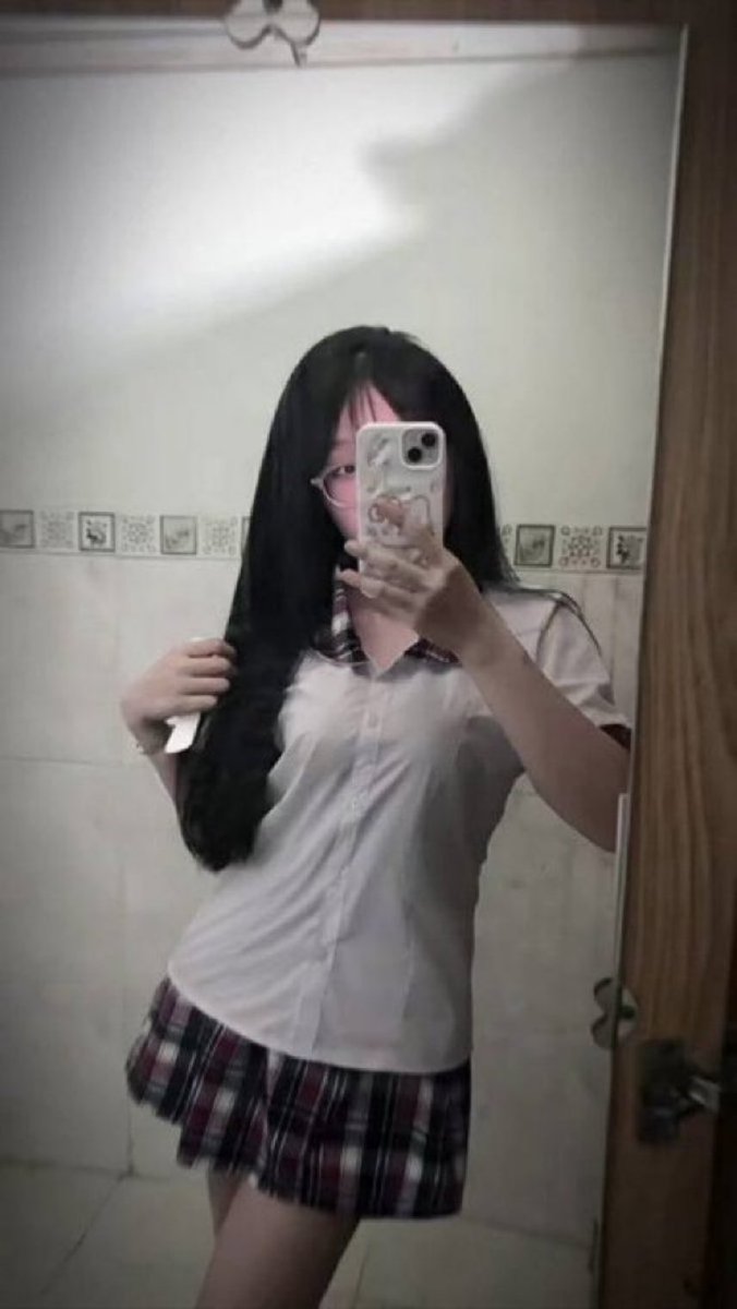 Hạ Nhi tweet media