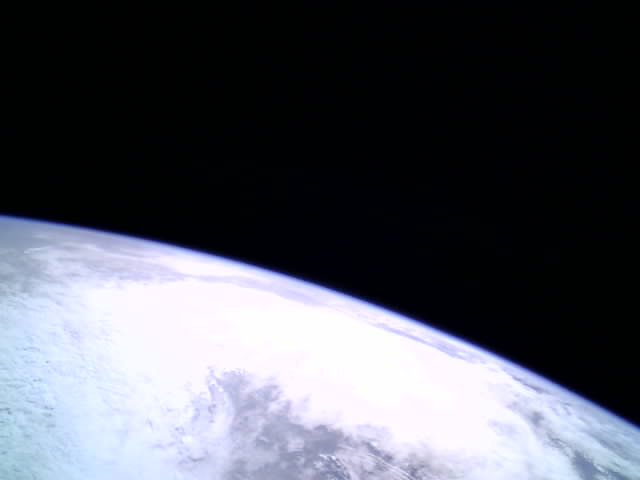 BX1AD's tweet photo. 2026-03-18 06:53~07:04 UTC, 3 images captured from GEOSCAN-5(RS92S5) on 436.660 MHz, mode: Geoscan GMSK 9k6, decoder: SatsDecoder. https://t.co/WBNXvM9pOd