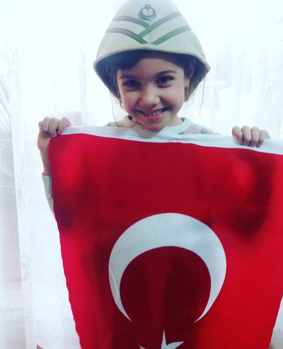 OnderCatal's tweet photo. #mustafakemal 💙
#çanakkalegeçilmez 🇹🇷 https://t.co/abbV0u5SDq
