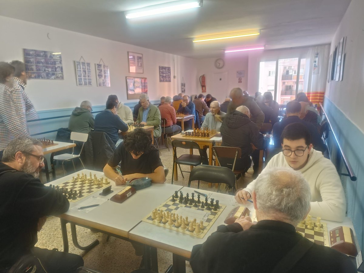 L'Independent de Badalona tweet media