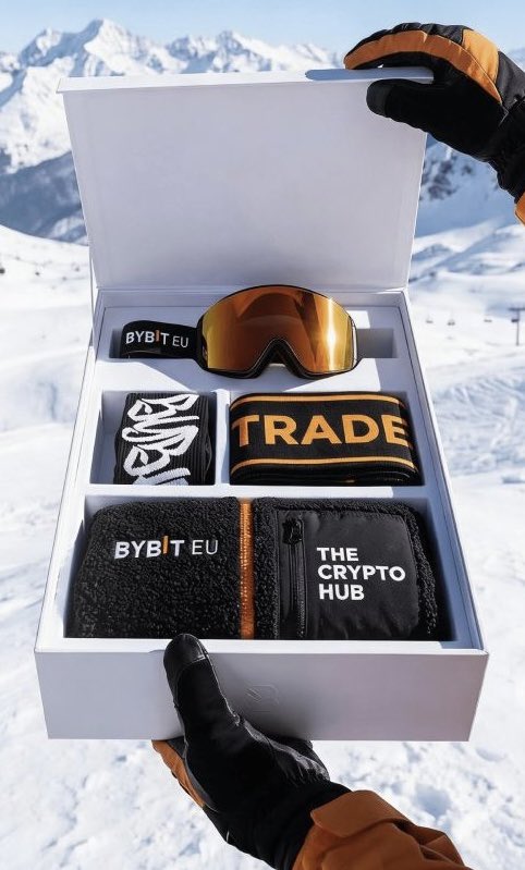 Chloe在链上开火箭 tweet media