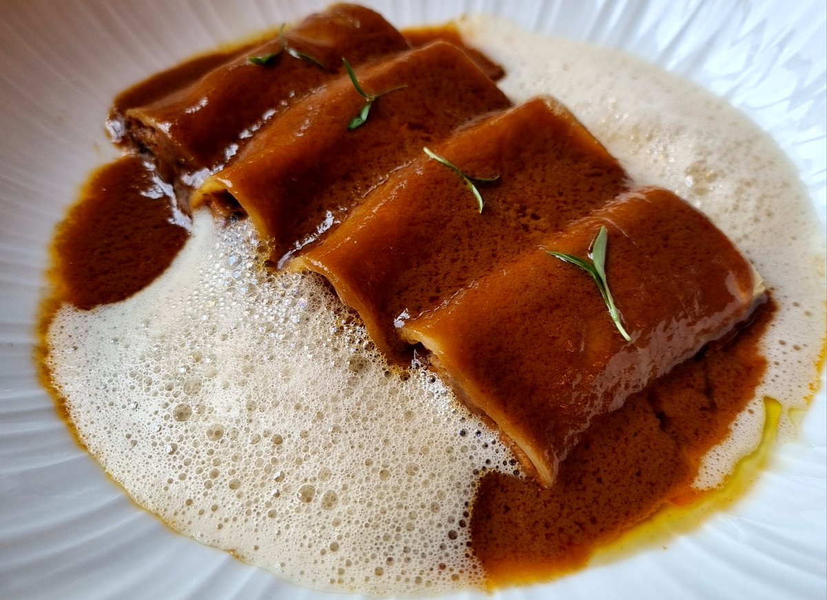 Comerbeberdormir tweet media