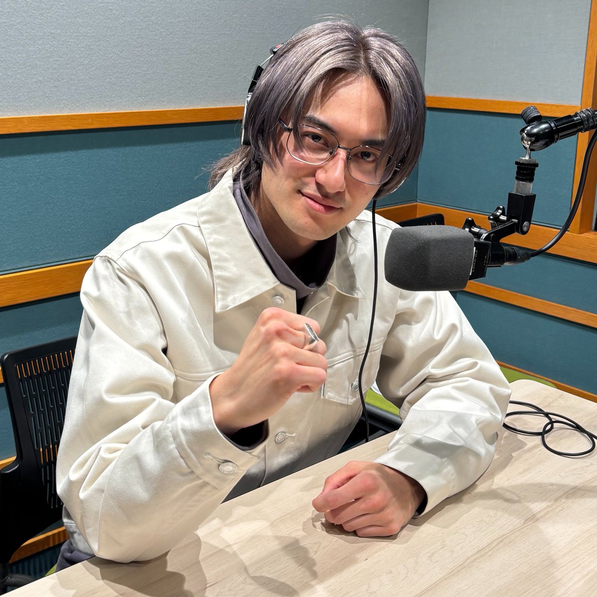 koziking851's tweet photo. 《《👑Aぇ! group小島健のラジキング☝️》》    

本日もこのあと18:30～     
#Aぇǃgroup の #小島健 がお届けします

今日のテーマは
「特技に書くほどでもない特技」🕺

X特別編でもご紹介していますよ🌟

📻#radiko はこちら
https://t.co/3Fs6JvGGti

#ラジキング #FM大阪 https://t.co/EupF1ta9fu