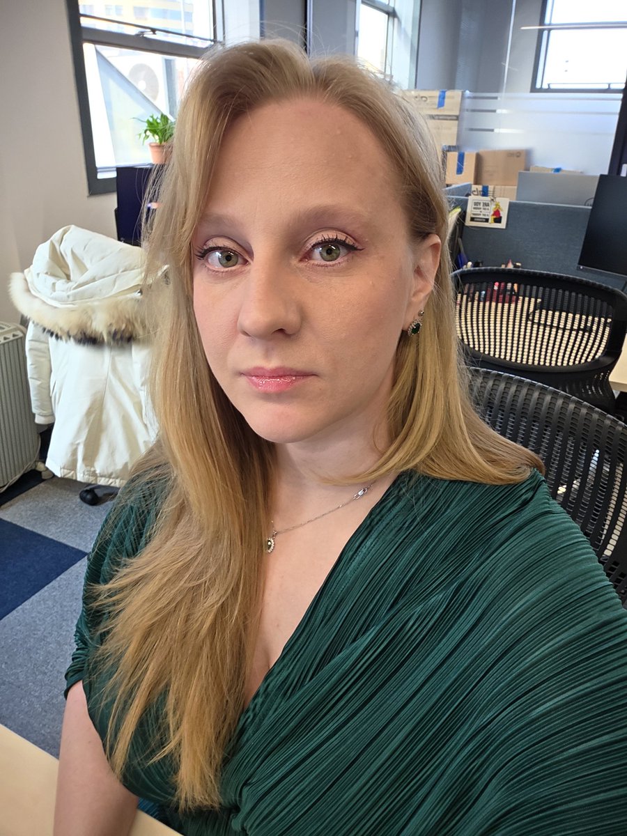 Jessica Rabbit tweet media