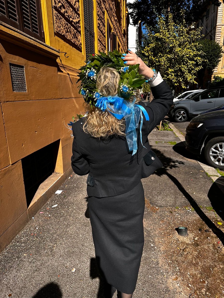 💕Marti 🌸👮 tweet media