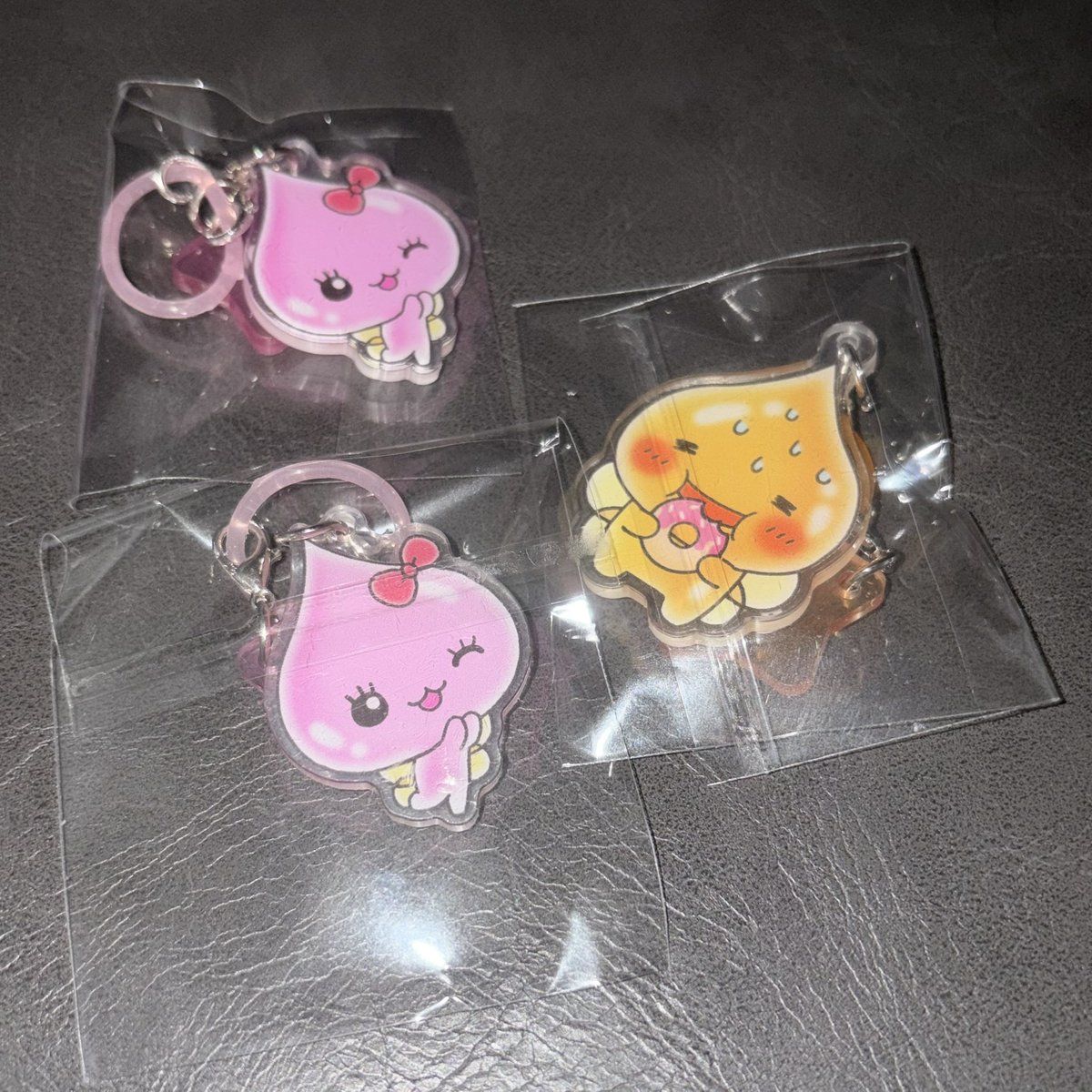 まこね tweet media