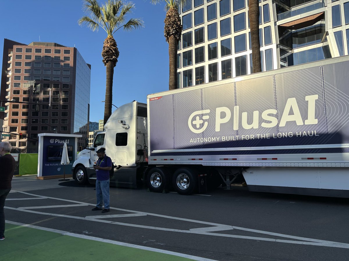 NVIDIA DRIVE tweet media