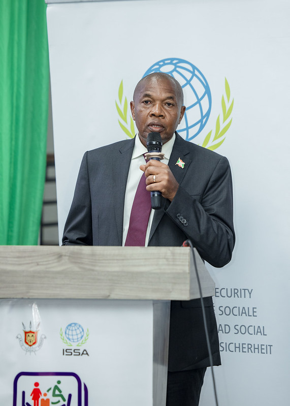 ISSACOMM's tweet photo. ISSA members in East Africa highlight the strategic role of inclusive communication

#ISSAtechnicalseminar in Bujumbura, Burundi

#SocialSecurity #EastAfrica #Communication 

https://t.co/4LIojowz13 https://t.co/54hlxTbyjF
