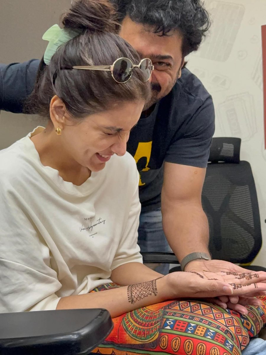 CineBuff2003's tweet image. Emni..🧿❤️
#DevRuk #Dev #RukminiMaitra #BAD #BikeAmbulanceDada