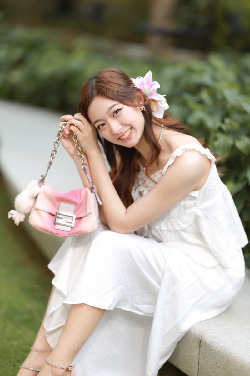 Nicewhipy Official tweet media